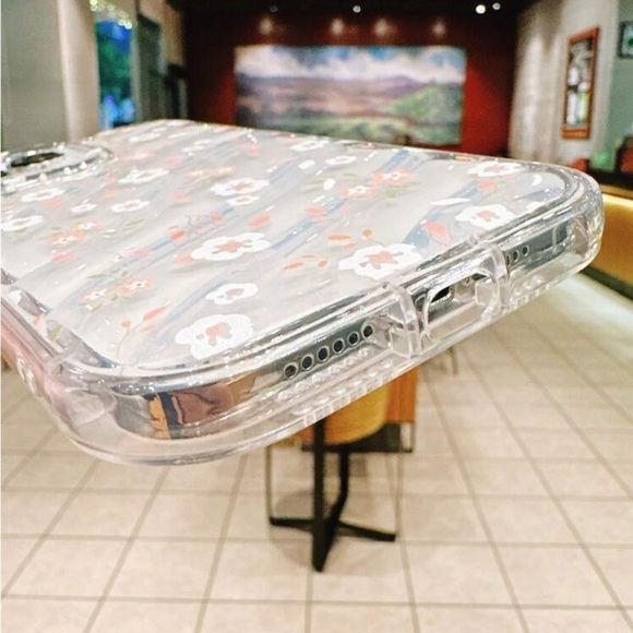 ⚠️Clearance iPhone 14/Pro/Pro Max Clear Floral Phone Case - Picture 4 of 4